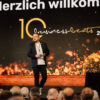 Marius Siegmund auf der business-beats-Bühne für den Jahresrückblick